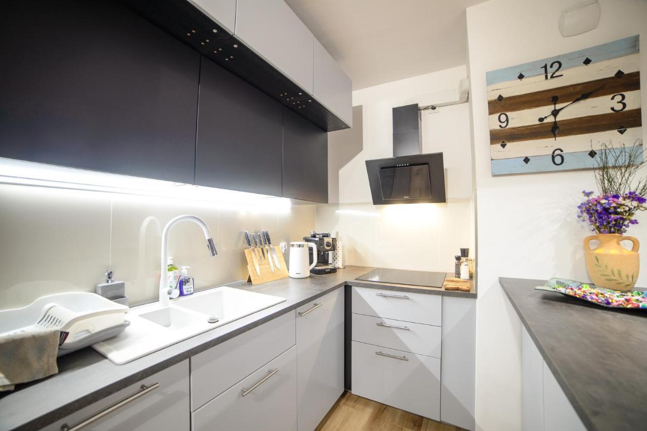 Apartamenty Via Marina Wrocław Zewnętrze zdjęcie