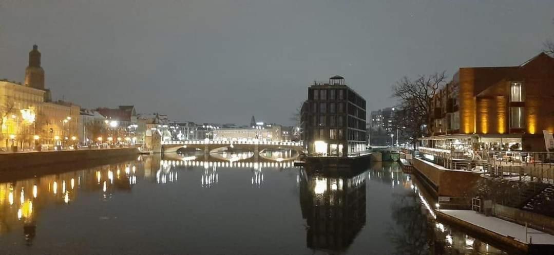 Apartamenty Via Marina Wrocław Zewnętrze zdjęcie