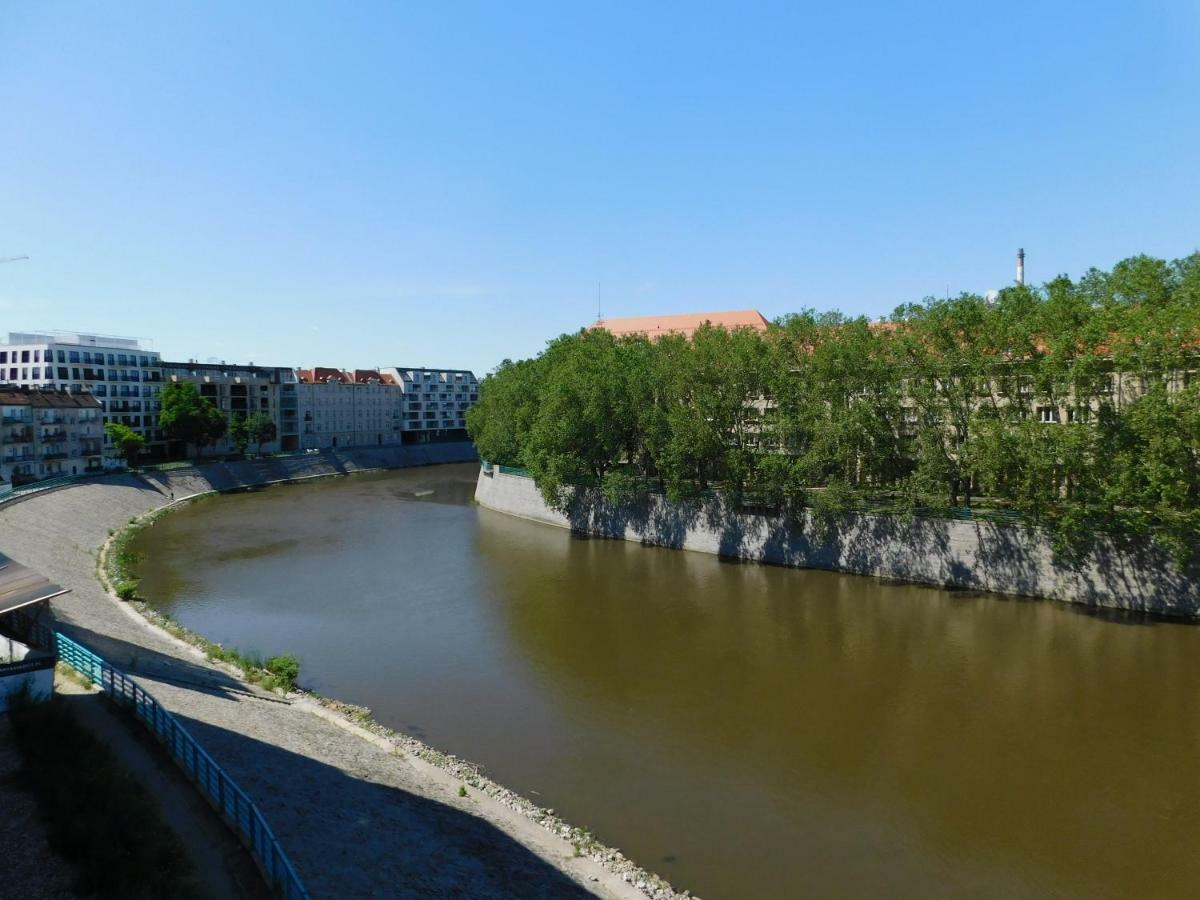 Apartamenty Via Marina Wrocław Zewnętrze zdjęcie